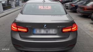 Fotoradar mobilny w nieoznakowanym aucie policji AD9C