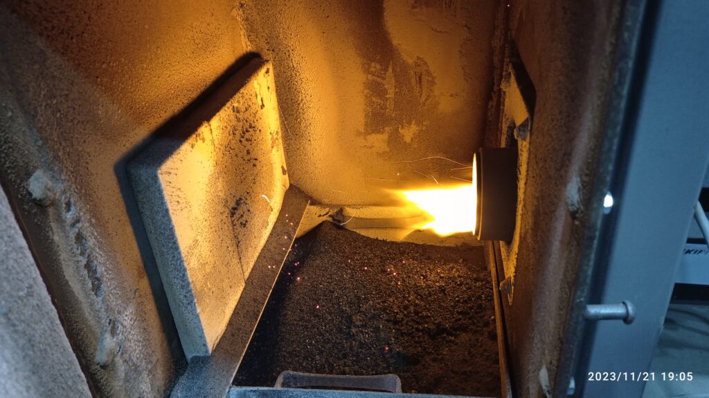 moc nadmuchu - palnik pellet