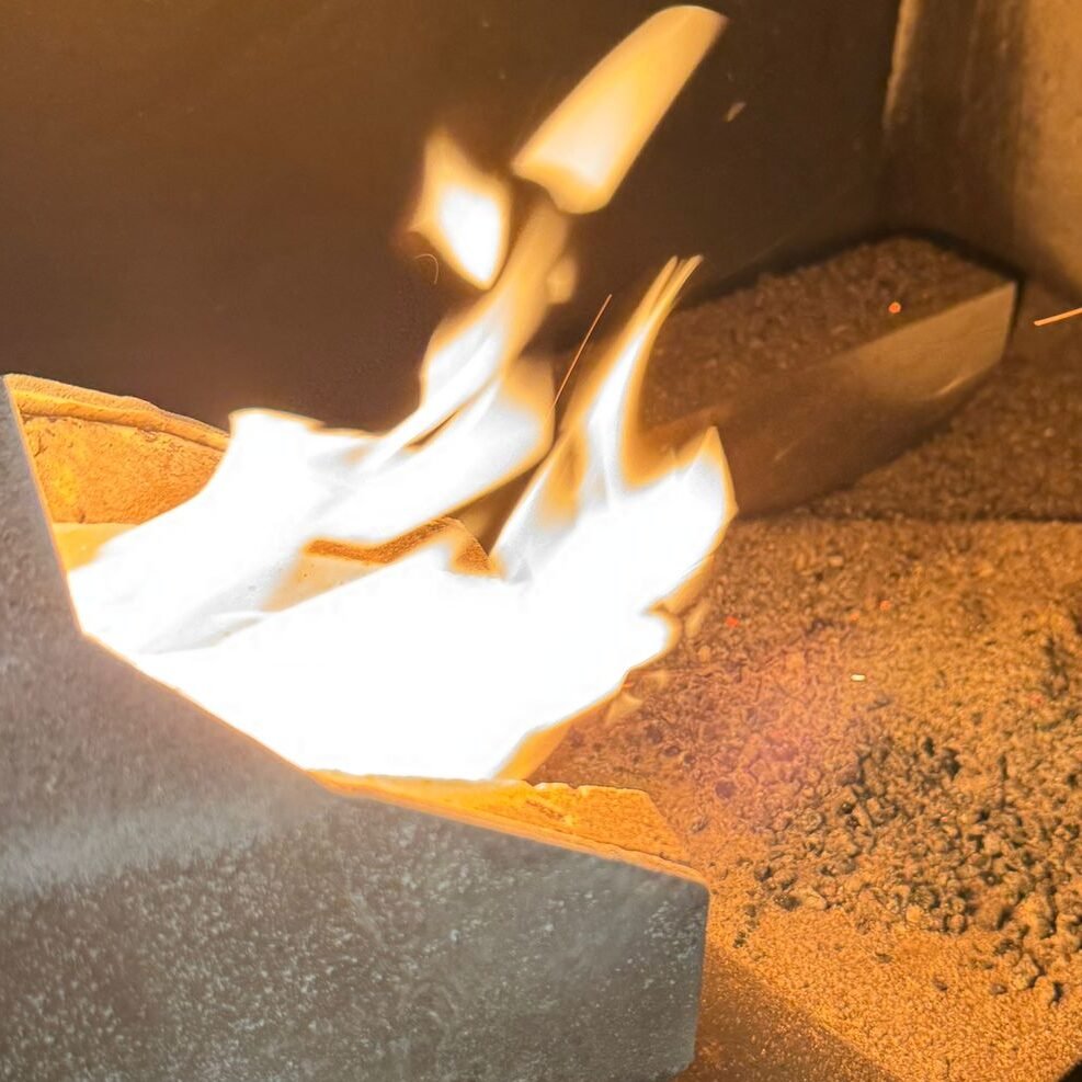 Optymalne temperatury w kotle na pellet: Jak pogodzić sprawność z oszczędnością?
