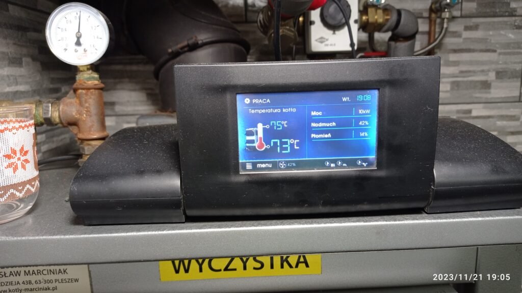 Alarmy ecoMAX TOUCH 01–08 – co oznaczają i jak je usunąć