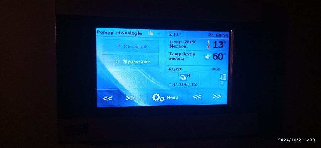 Temperatura załączenia pomp w kotle DEFRO na pellet – jak ustawić